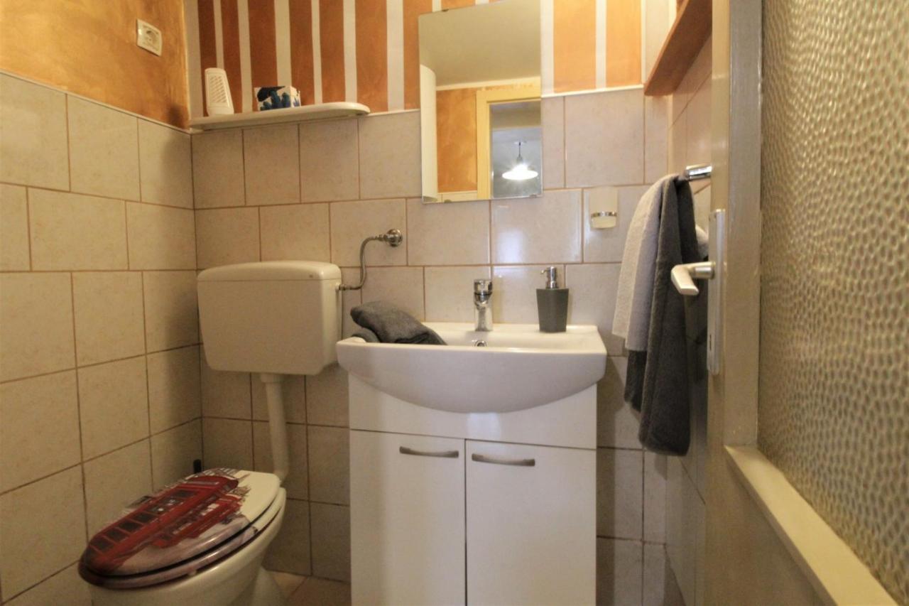 Apartment Estera *